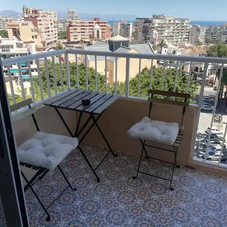 Acogedor,apartamento.piscina, Vistas, Terraza Apartment *